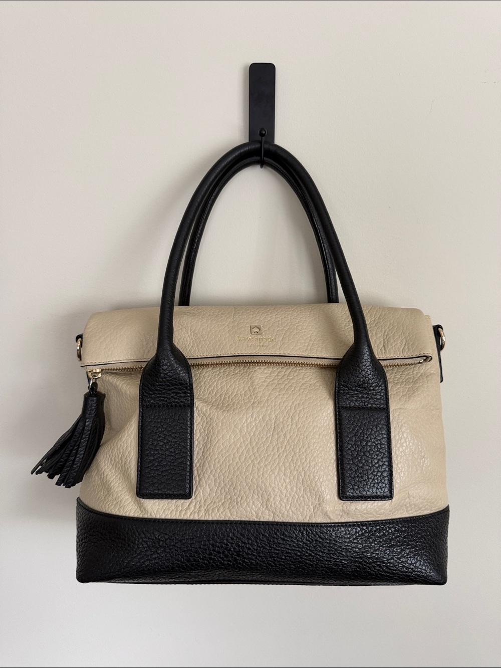 kate spade Two-Tone Cream and Black Pebbled Leather Handbag